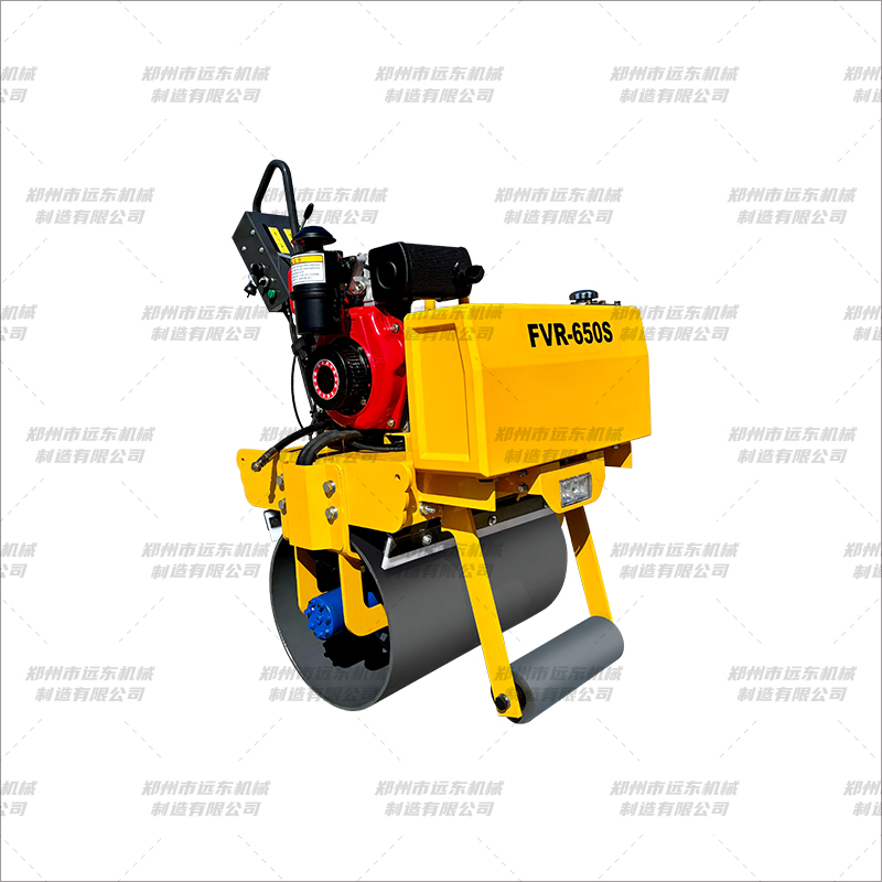 FVR650S 手扶單輥壓路機(jī)(圖1) FVR650S 手扶單輥壓路機(jī)(圖1)
