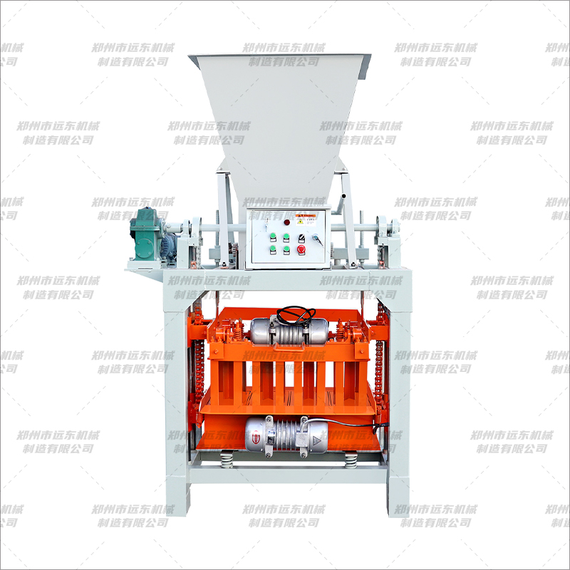 4-35B型 帶料斗制磚機(圖1)