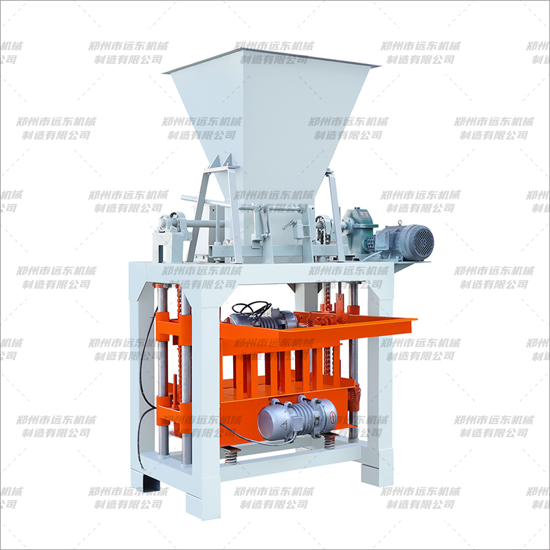 4-35B型 帶料斗制磚機(圖3)